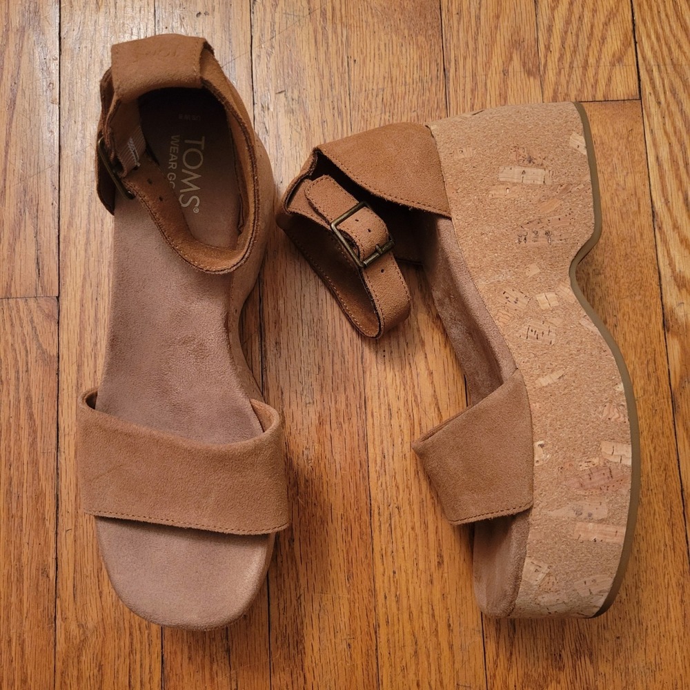 Toms Brown Wedges